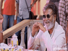 gifsblog-rajini.gif