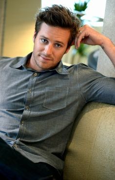 b9dba671c2bb4a1727ee4c46025328b2--armie-hammer-trouble.jpg