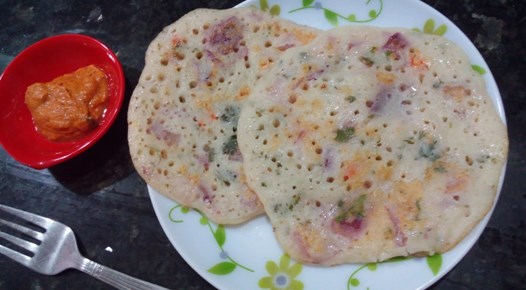 onion-uttapam